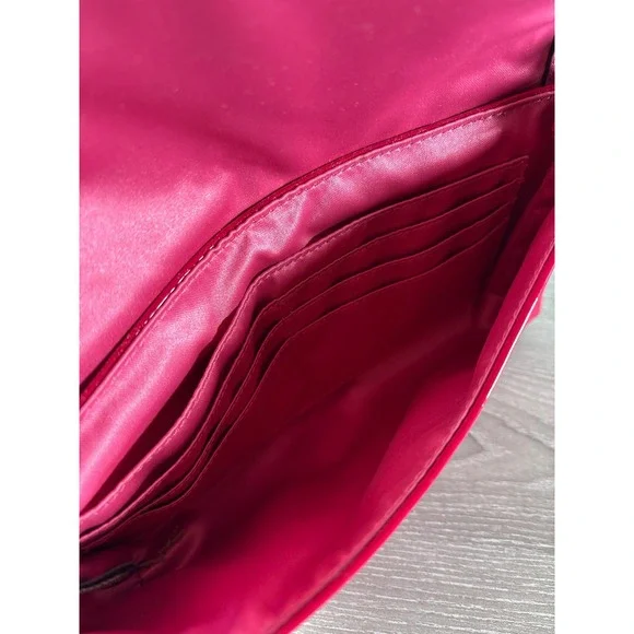 Coach Kristin Raspberry Magenta Pink Patent Leather Chain Clutch Bag Wristlet - Picture 7 of 8